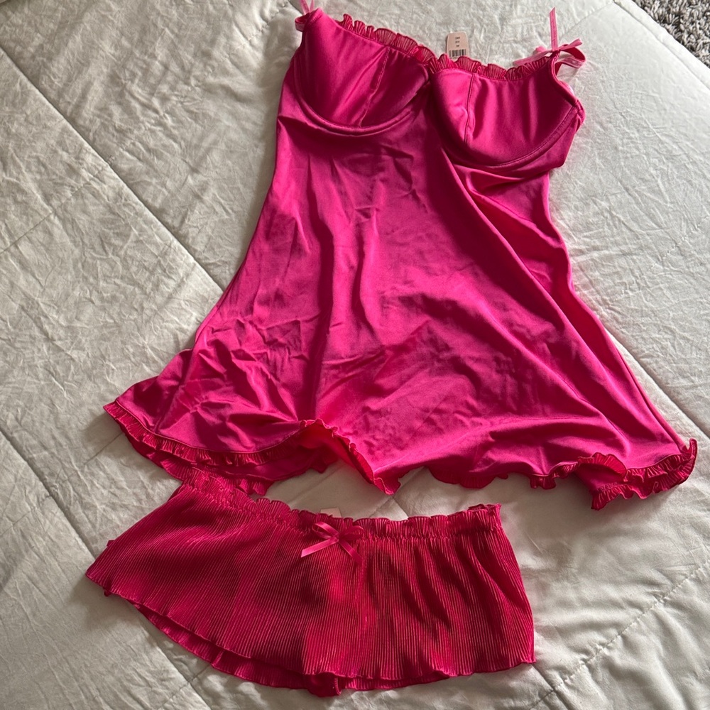 VICTORIAS SECRETElegant Pink Women's Intimate Set
